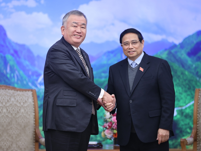 避免陷入困